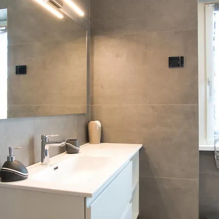 Apartament Emilia - Roby *