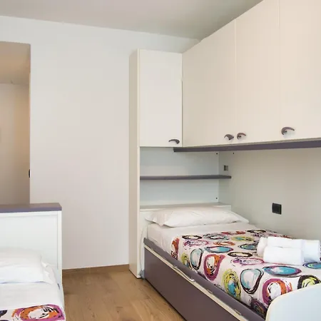 Apartament Emilia - Roby *